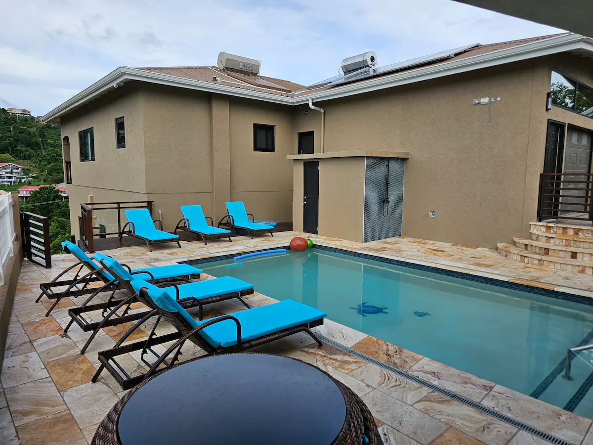 Golden Pear Villa - 3 Bedroom Apt. 1 — photo 3