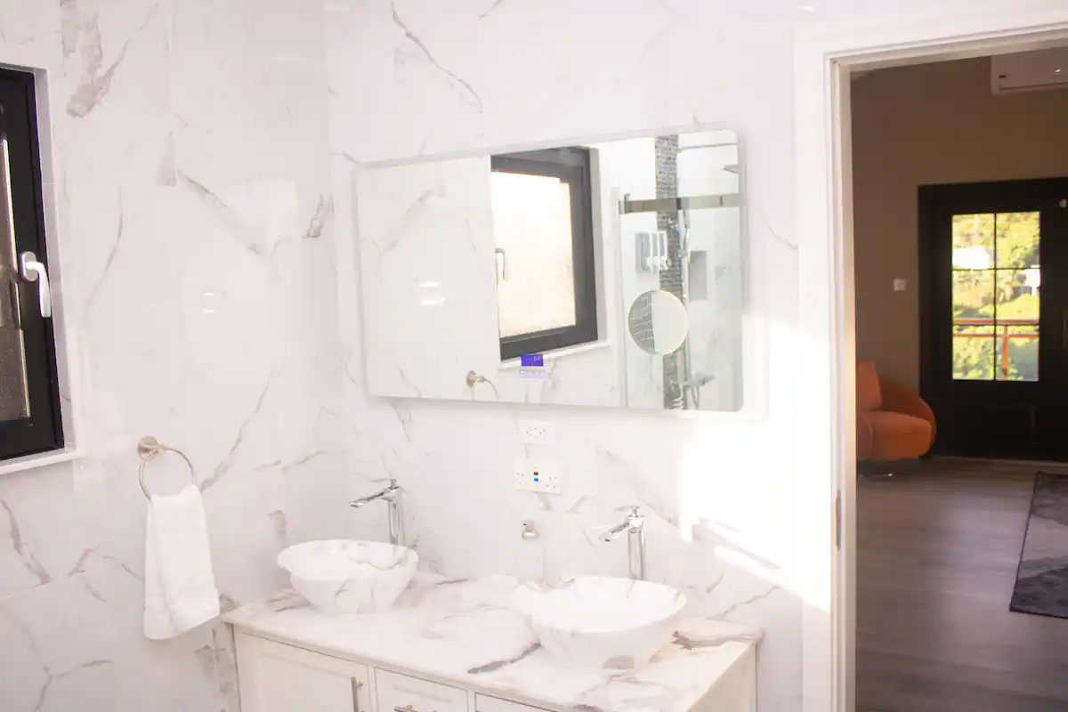 Golden Pear Villa - 3 Bedroom Apt. 1 — photo 9