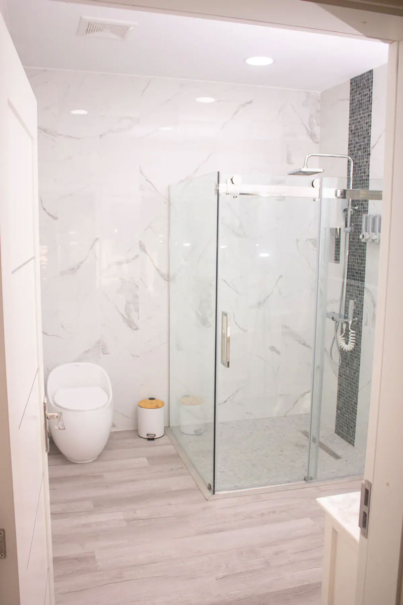 Golden Pear Villa - 3 Bedroom Apt. 1 — photo 10