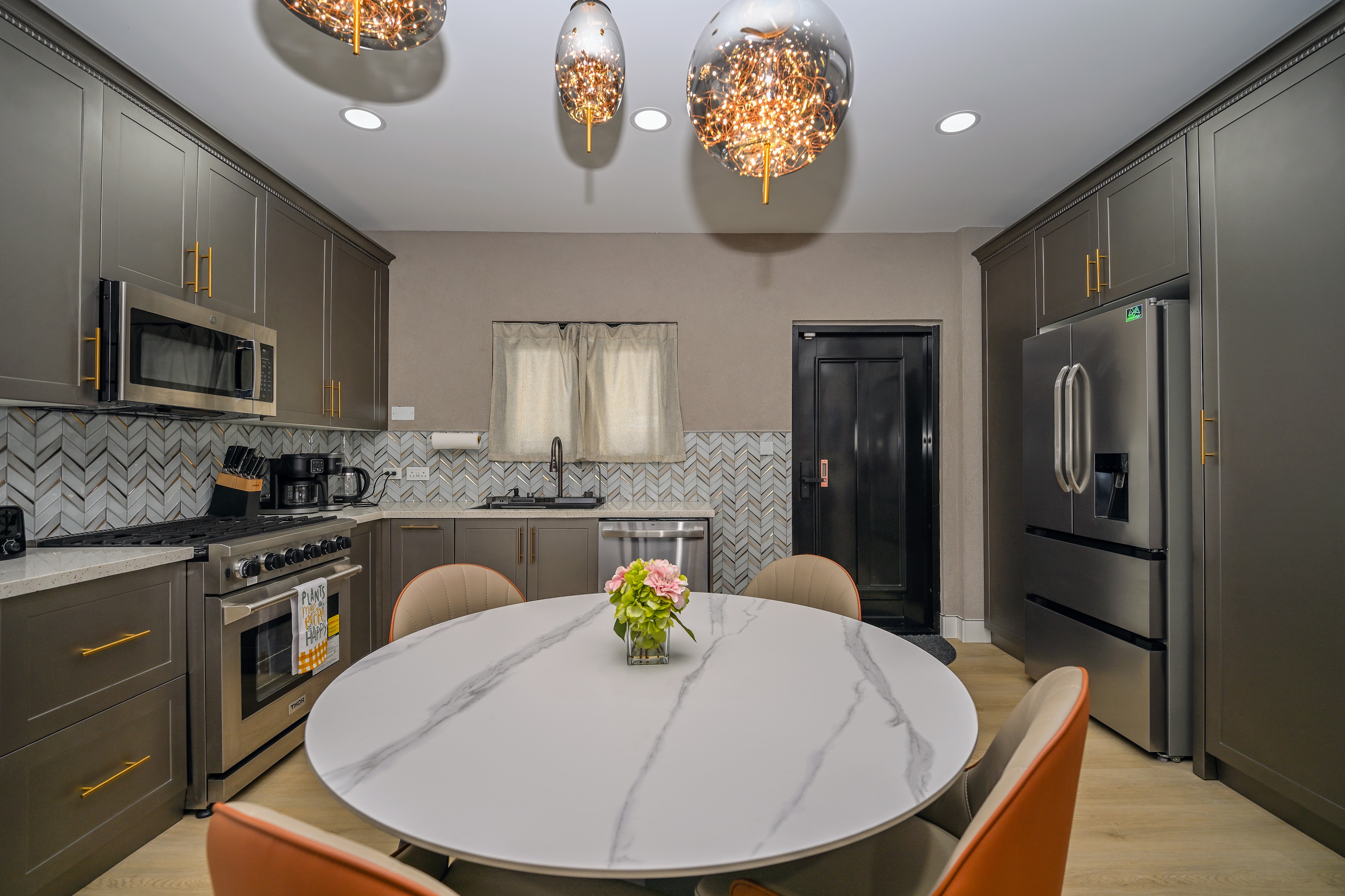 Golden Pear Villa - MSV Pine Apple Suite — photo 8