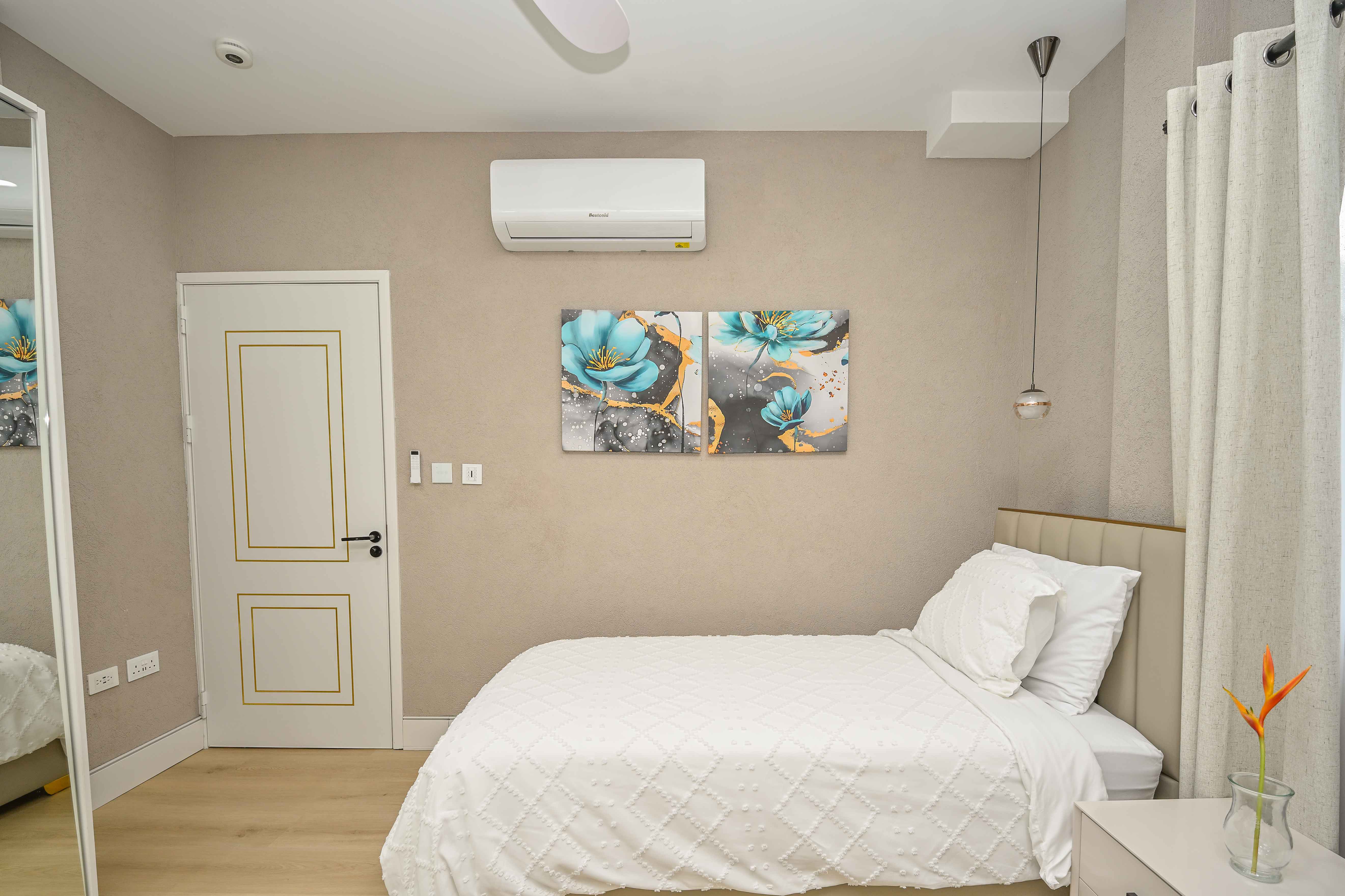 Golden Pear Villa - MSV Pine Apple Suite — photo 10