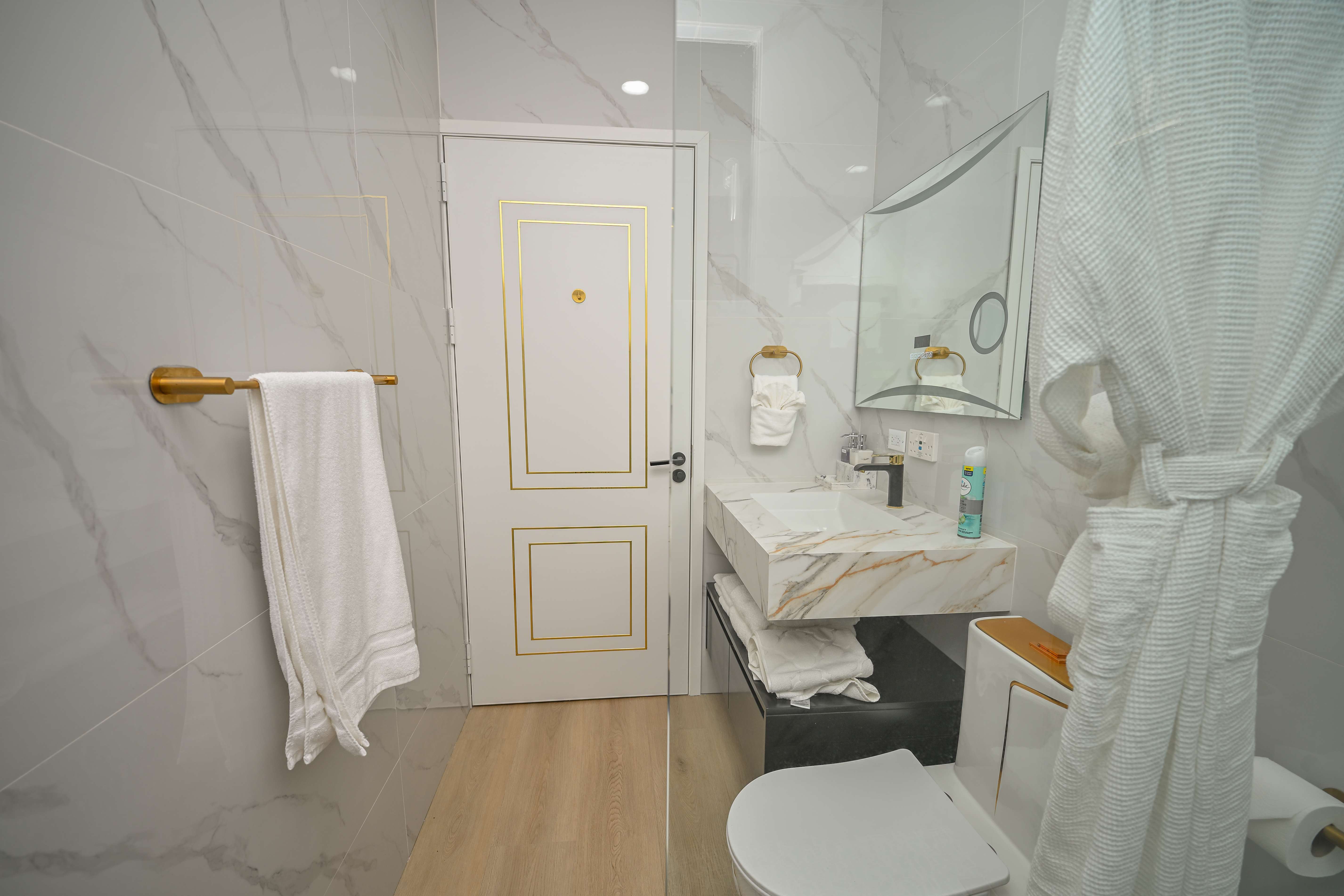 Golden Pear Villa - MSV Pine Apple Suite — photo 14