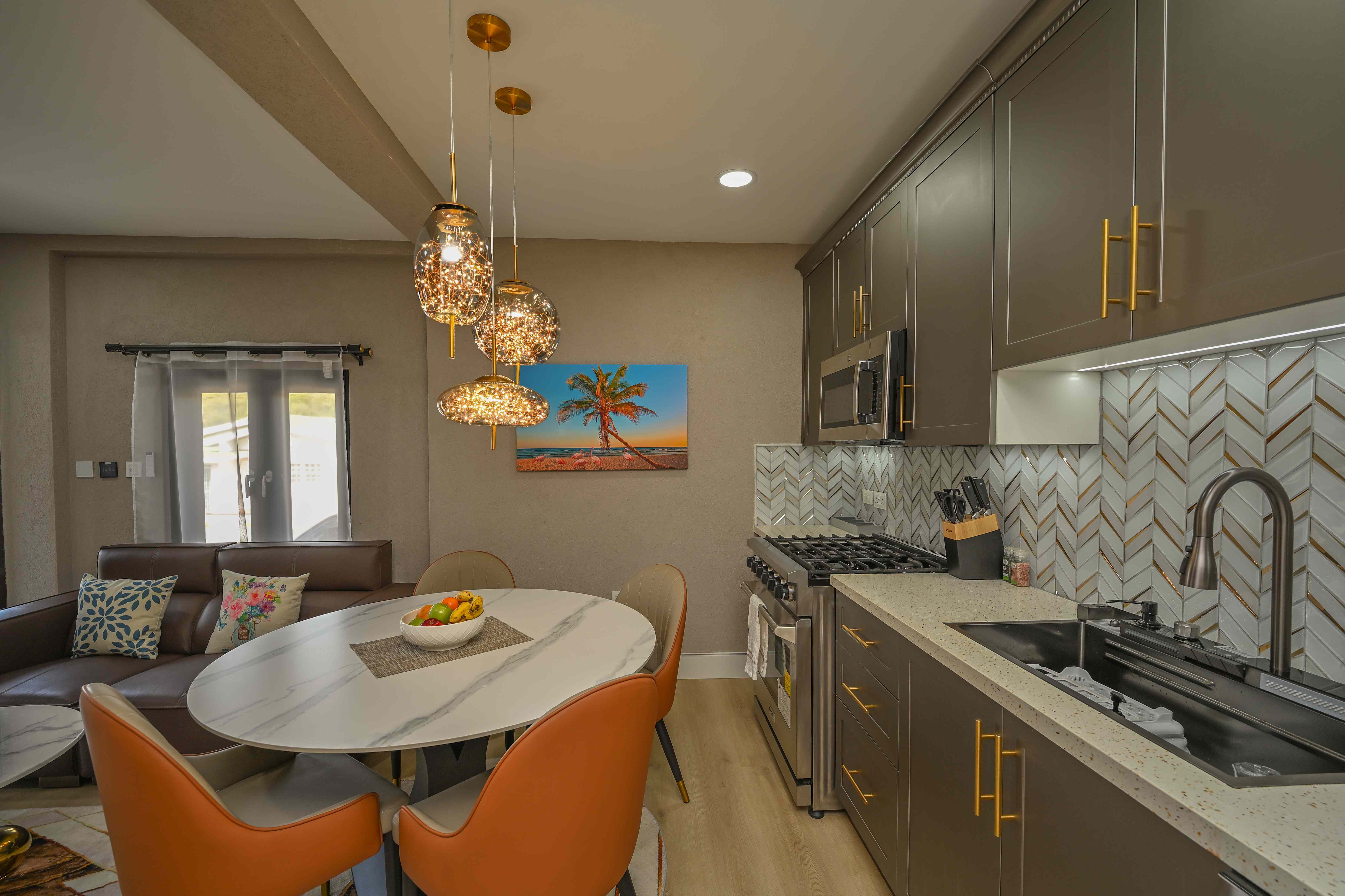 Golden Pear Villa - MSV Sugar Apple Suite — photo 4