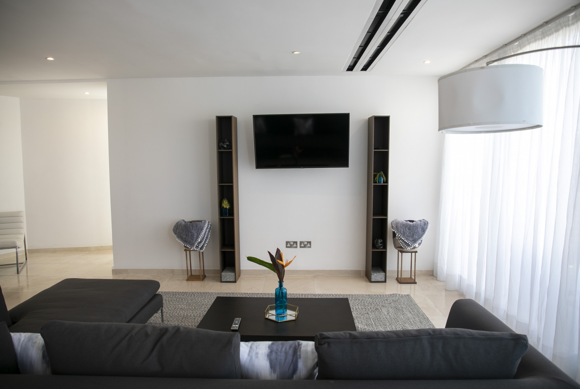 Prickly Bay Waterside - Luxury 2 Bedroom Apartment — photo 6