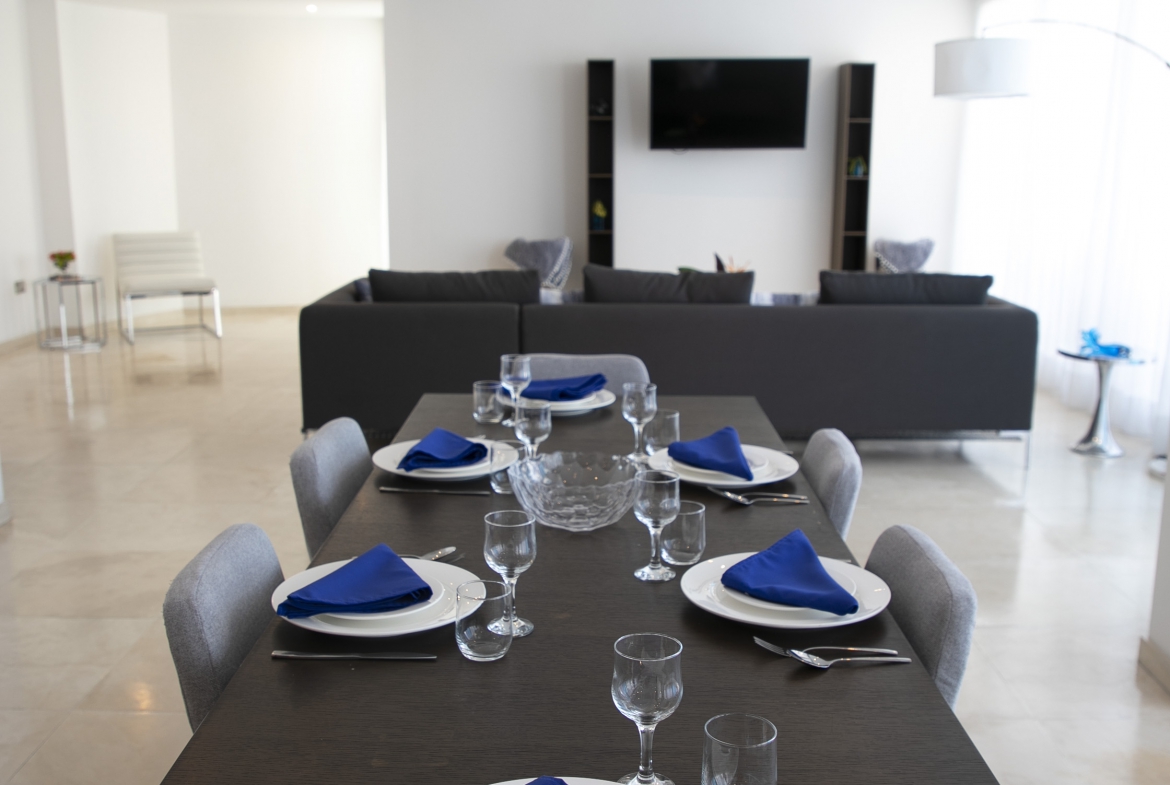 Prickly Bay Waterside - Luxury 2 Bedroom Apartment — photo 7